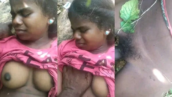 Young Village girl hairy pussy hot fucking in jungal